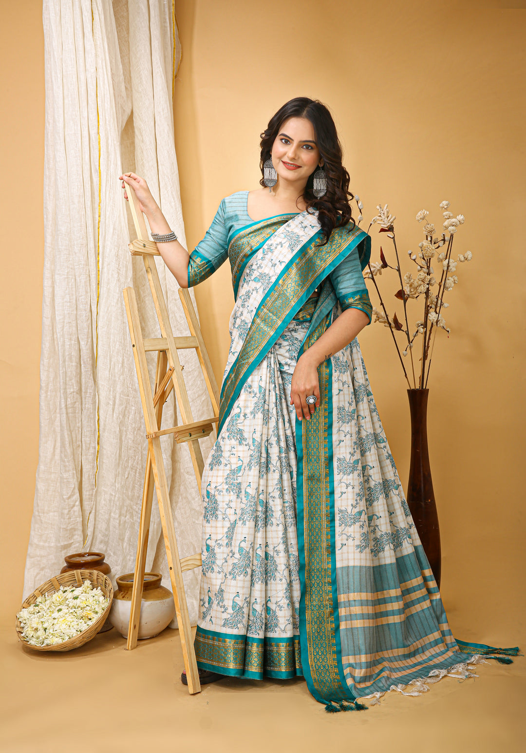 Sea Green Color soft cotton Silk With Pure Zari Work With Beautiful Print On Saree