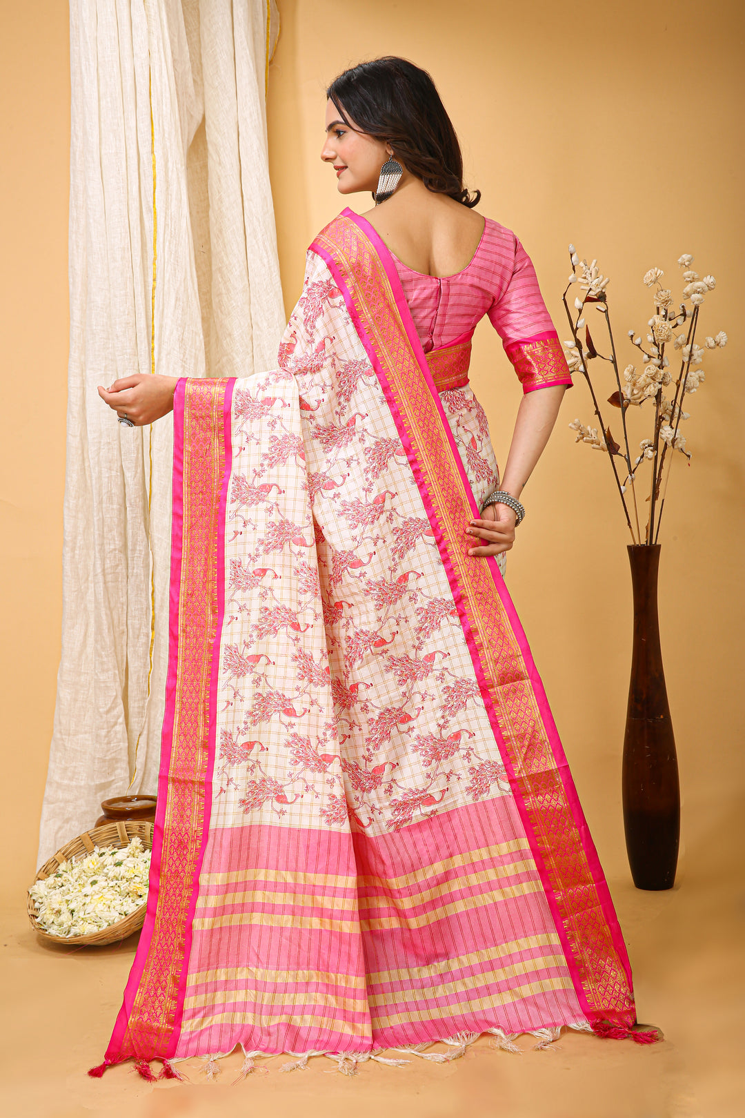 Pink Color soft cotton Silk With Pure Zari Work With Beautiful Print On Saree