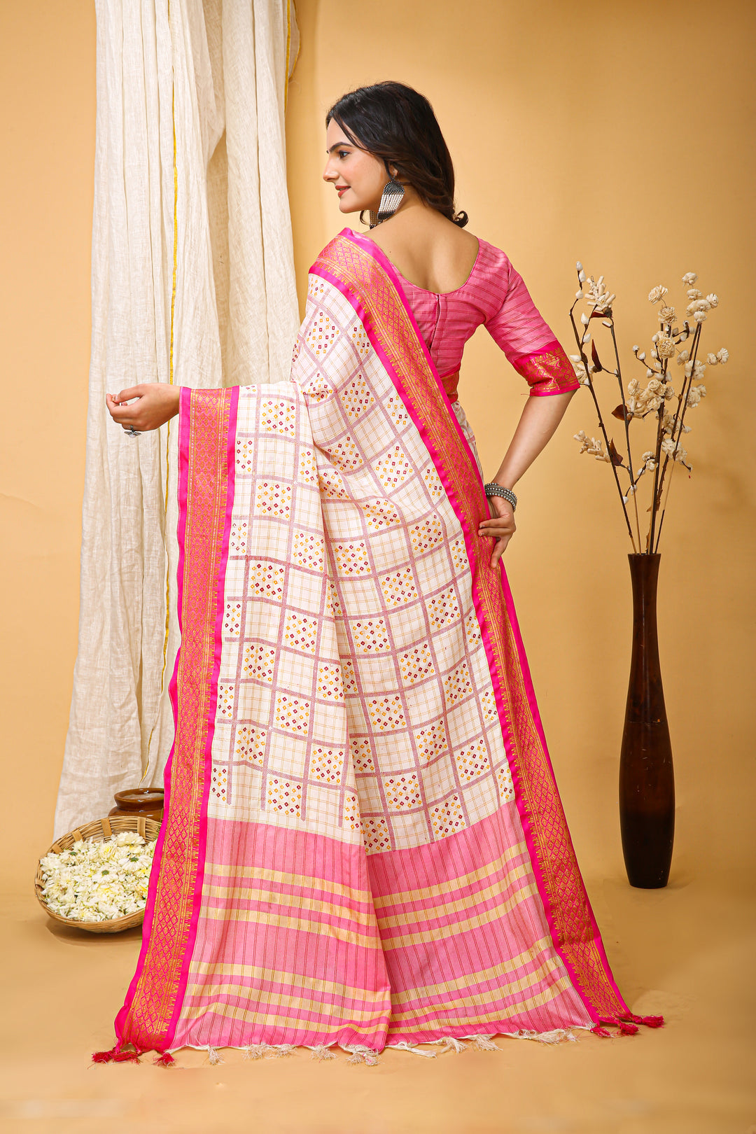 Pink Colour Soft Cotton Silk Pure Zari Work With Beautiful Print On Saree