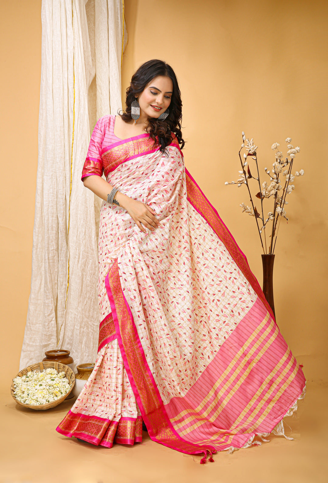 Pink Color soft cotton Silk With Pure Zari Work With Beautiful Print On Saree