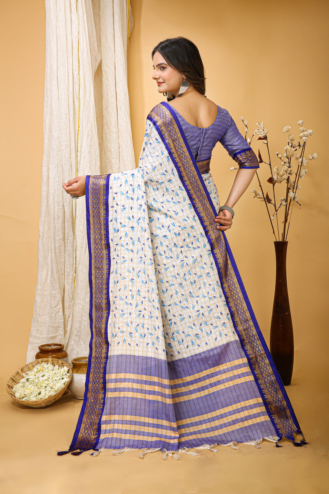 Blue Color soft cotton Silk With Pure Zari Work With Beautiful Print On Saree