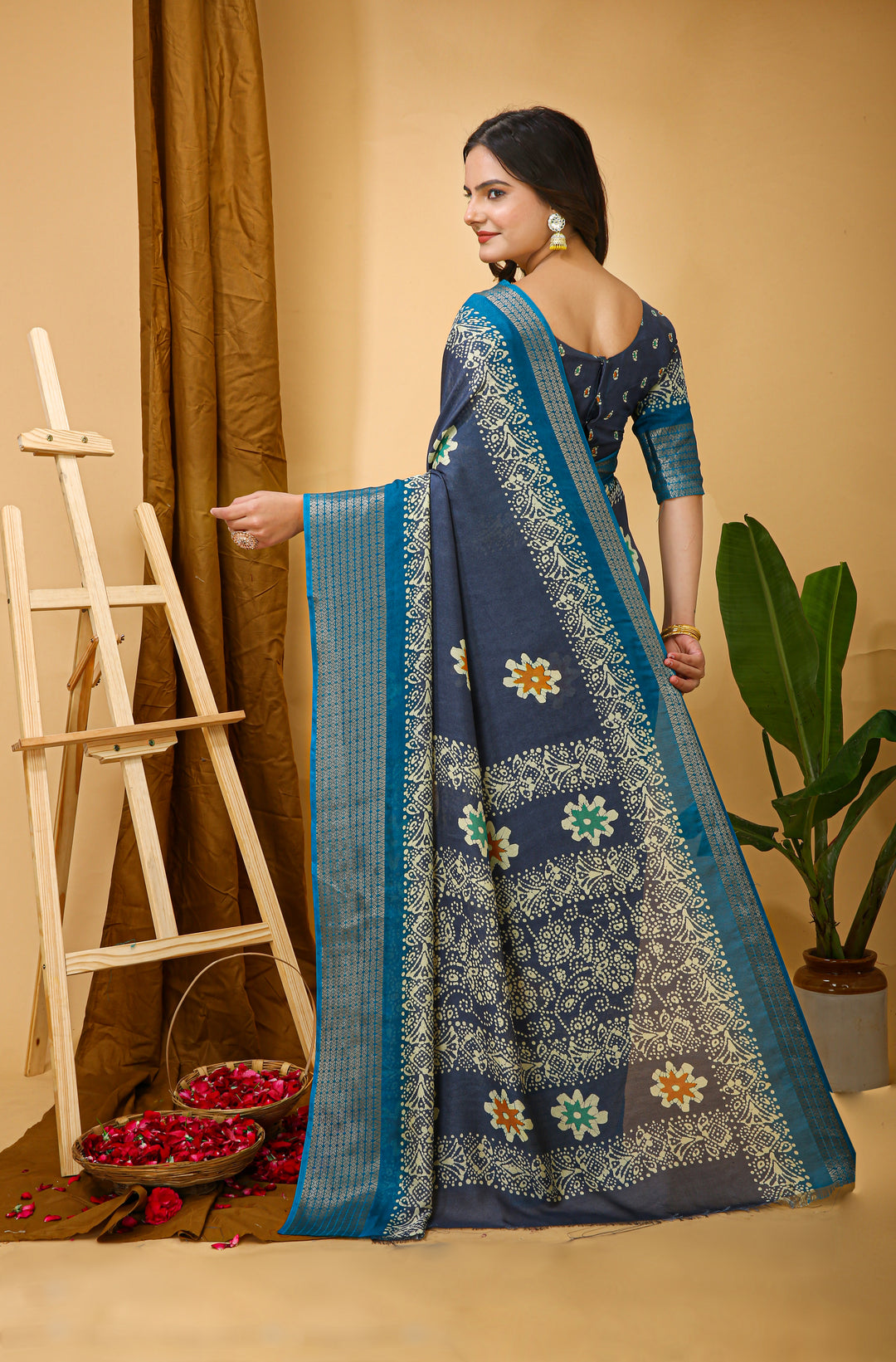 Blue Colour Soft Blooming Marshmallow Kalamkari print saree with Jacquard Border