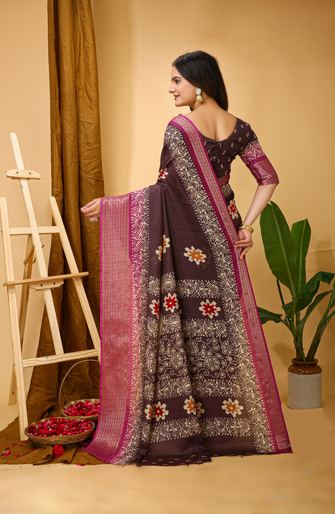 Dark Brown Colour Soft Blooming Marshmallow Kalamkari print saree with Jacquard Border