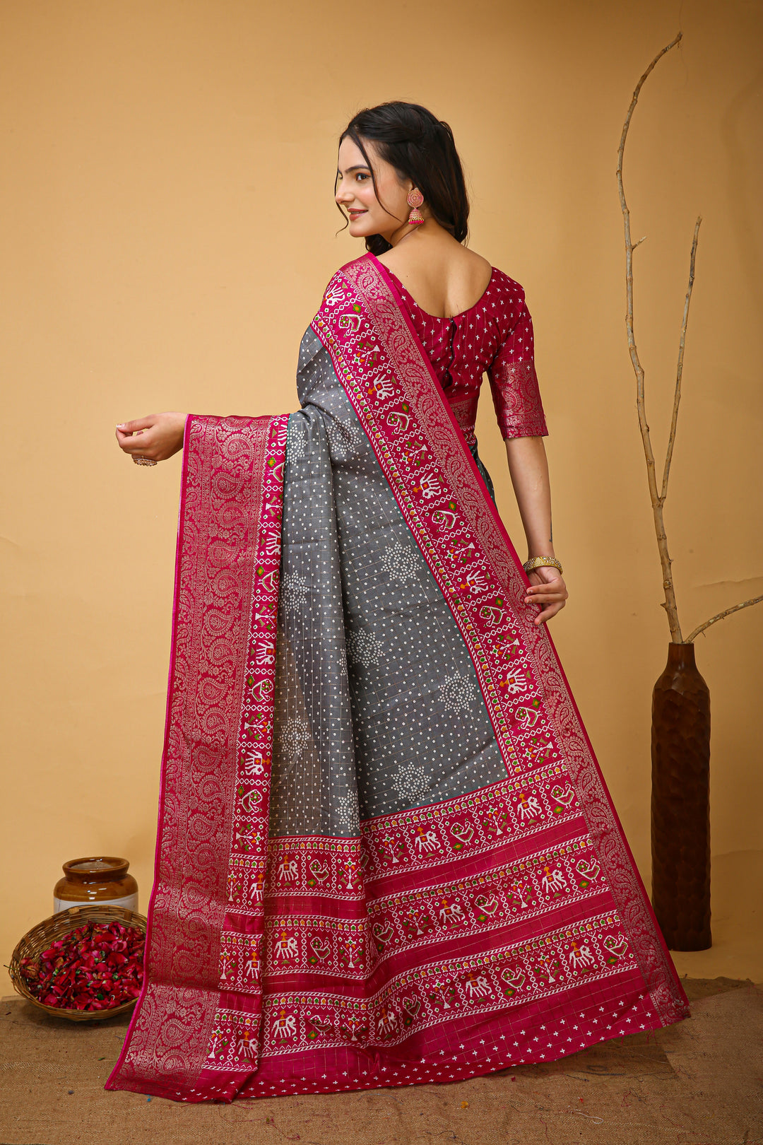 Gray Colour soft Dola cotton Kalamkari print saree with jecard kanjivaram zari border