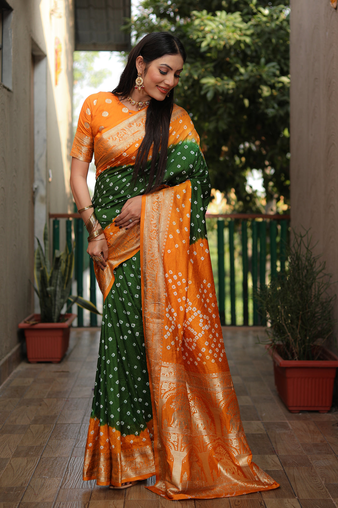 Multi Vahini Pure Bandhej Silk Saree With Bandhej Border & Zari Weaving Rich Tissue Pallu