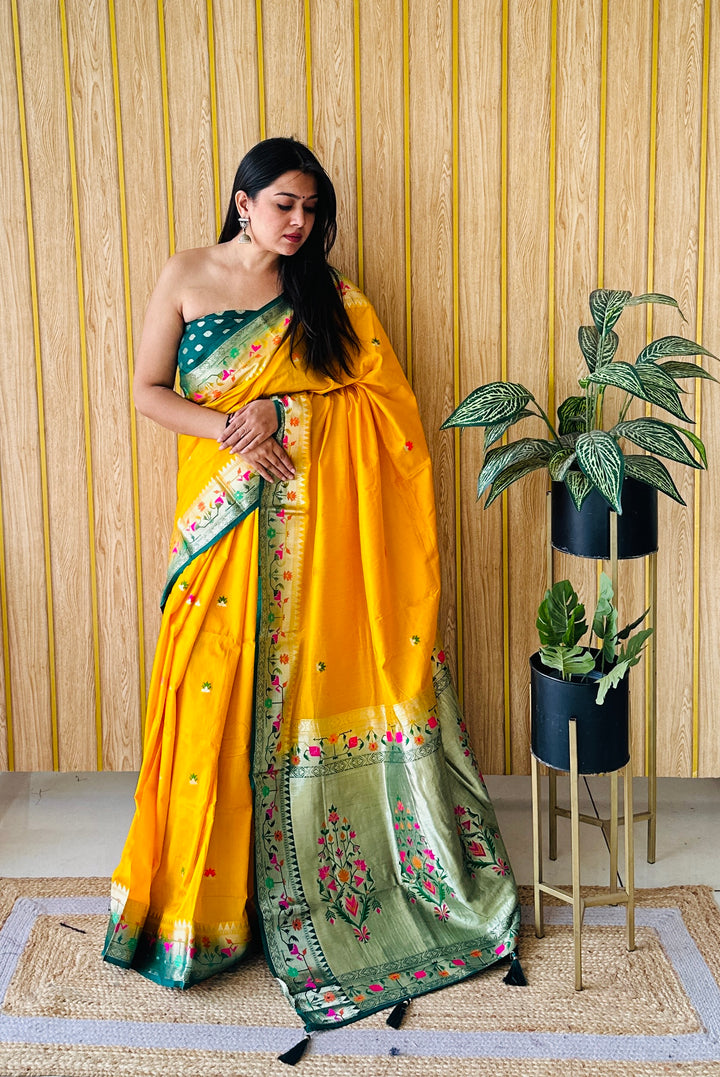 Yellow Shabri Paithani Soft  Silk Sarees Weaved With Buttas Pattern & Contrast Concept