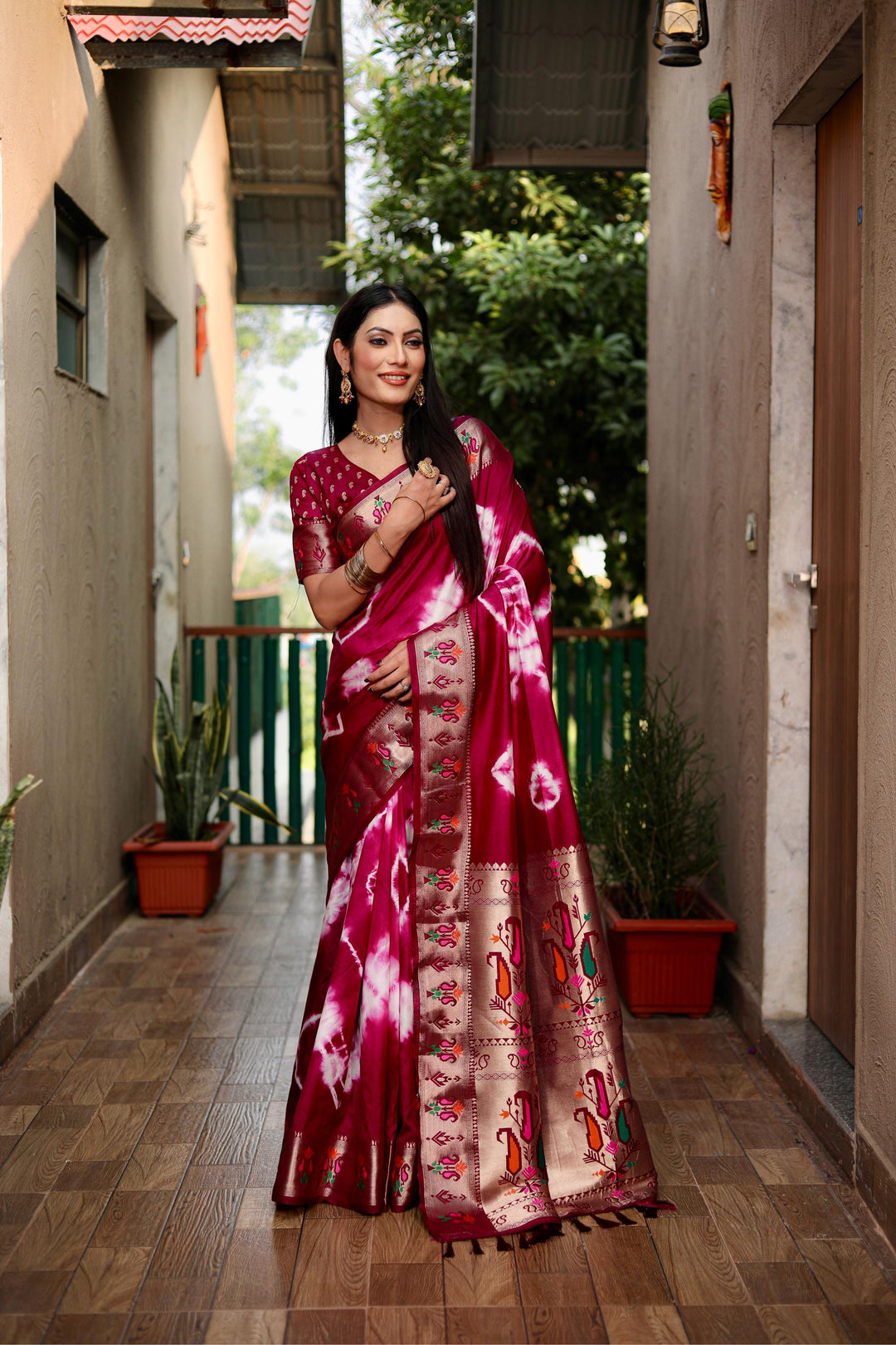 Maroon Vatika Sibori Print Paithani Silk Sarees With Gold Zari Paithani Border & Contrast Rich Pallu