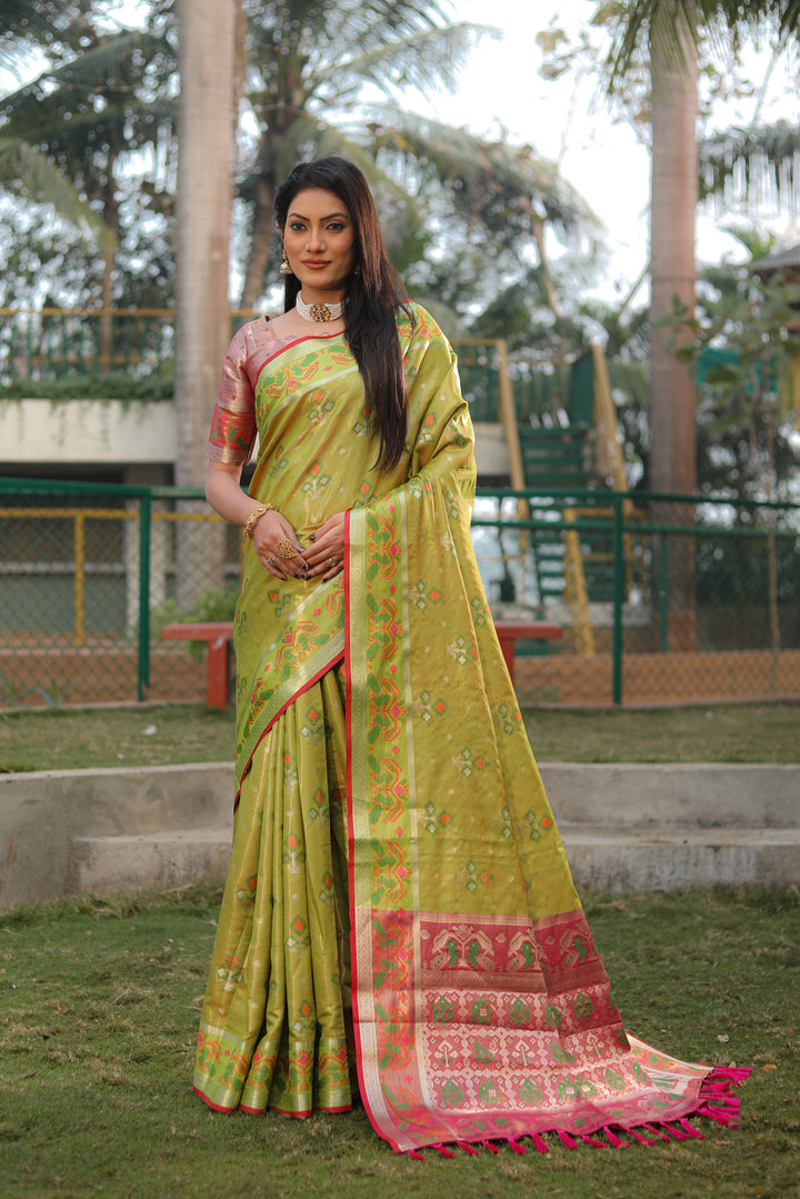 Mehndi-green Isha Organza Silk Sarees Ikkat Patola concept With Ikkat Patola weave pallu with tassels