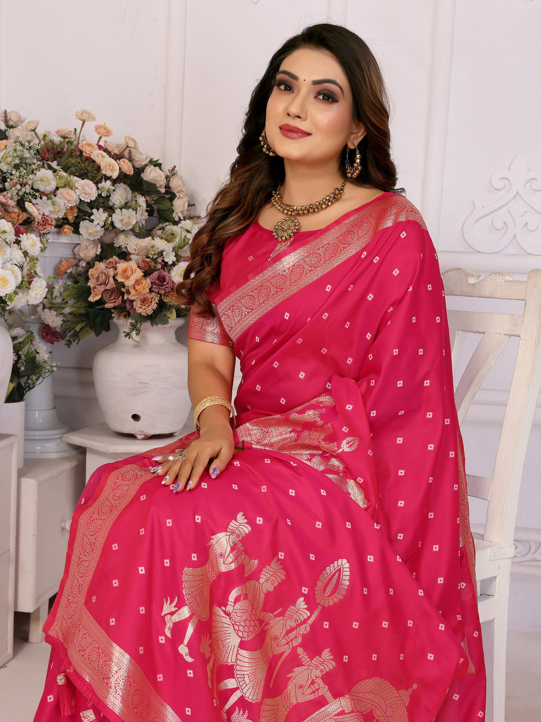 Pink Heena summer kochi silk saree with beautiful Bandhej weaving work soft comfy....