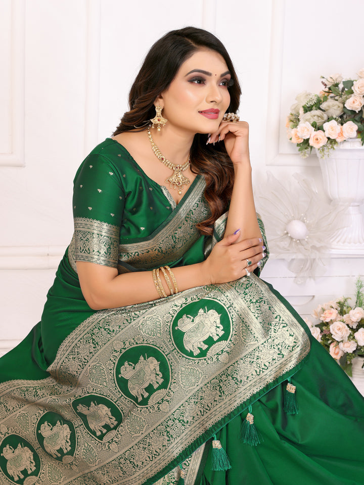 Green Rani Banarasi silk sarees saree with beautiful Gala weaving exclusive work soft comfy
