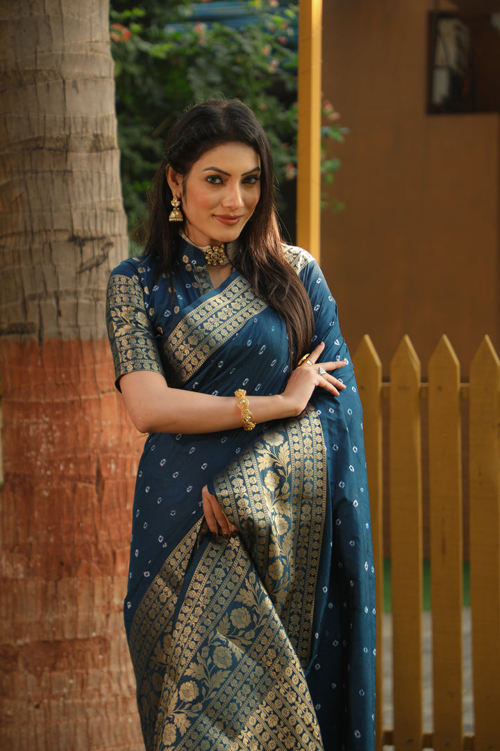 Navy Blue Toral Bandhej Kanjivaram Silk Saree Kanjivaram Border With Zari Weaving Rich Pallu