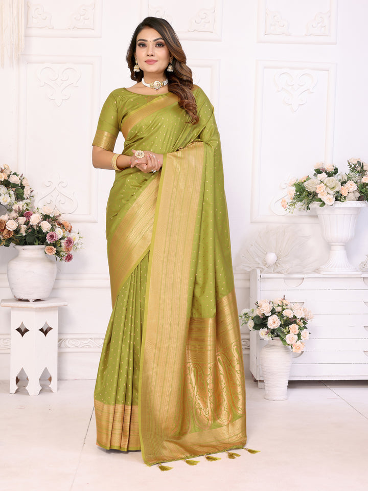 Green Sudarshana Soft Silk Saree With Weaving Butties & weaving Zari Border And Rich Pallu