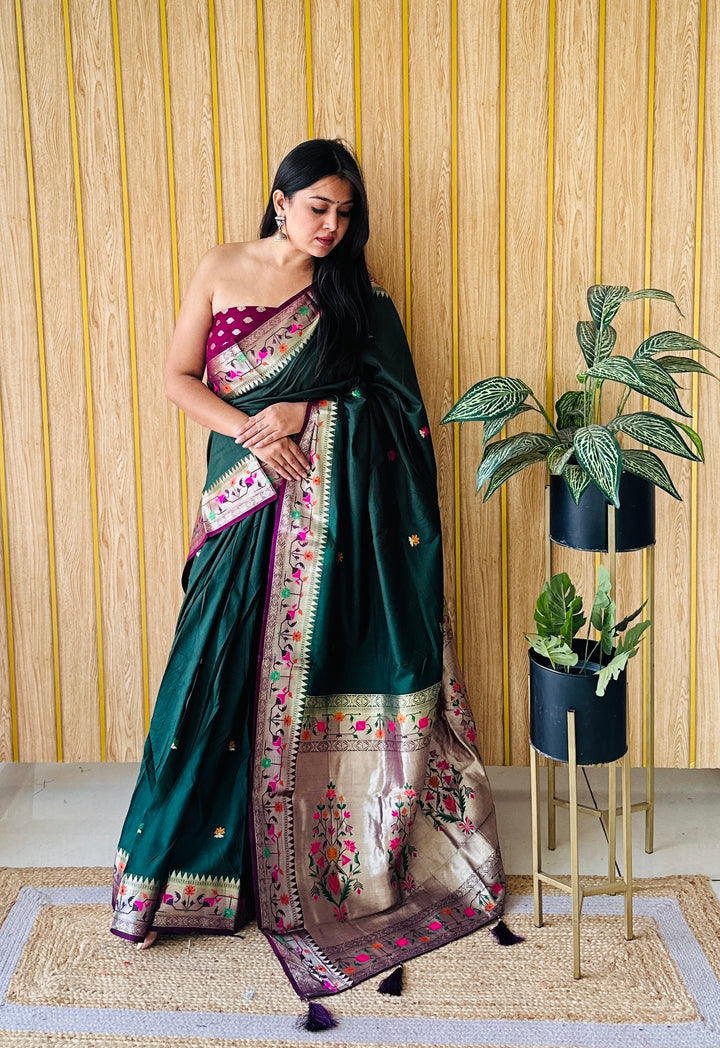 Green Shabri Paithani Soft  Silk Sarees Weaved With Buttas Pattern & Contrast Concept