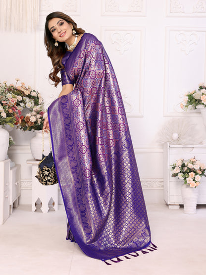 Purple Chaturi-2 Banarasi Chaturi silk saree Jari weaving Border and Weaving rich pallu