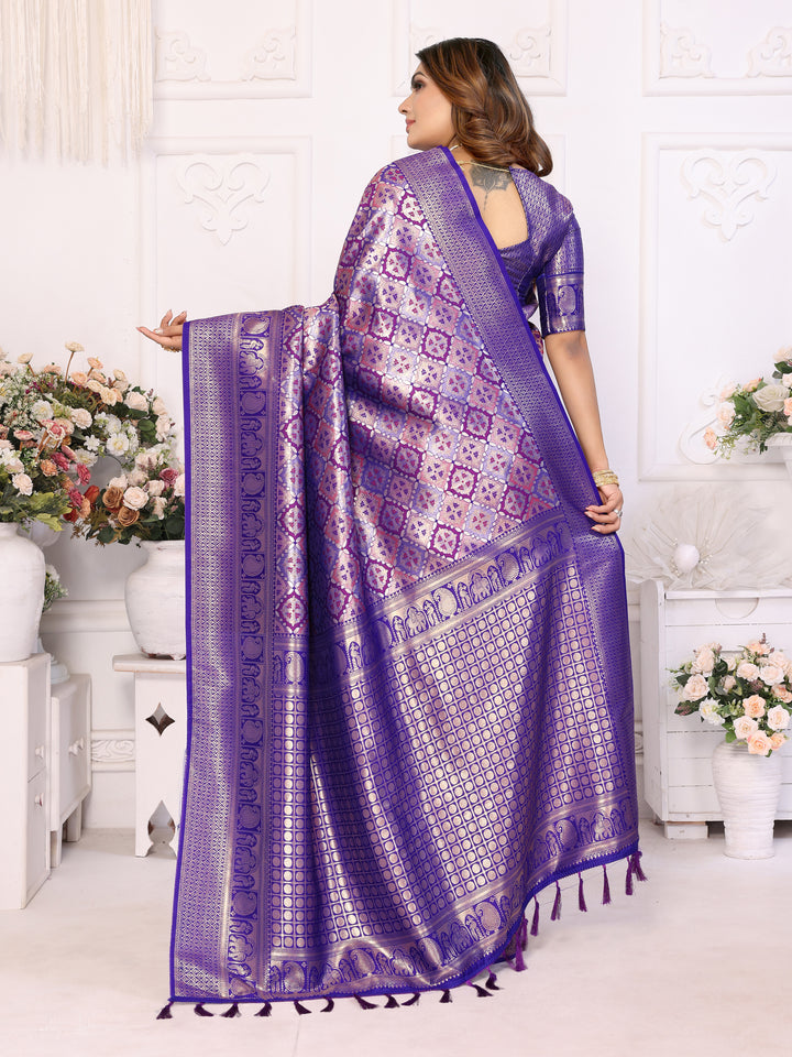 Purple Chaturi-2 Banarasi Chaturi silk saree Jari weaving Border and Weaving rich pallu