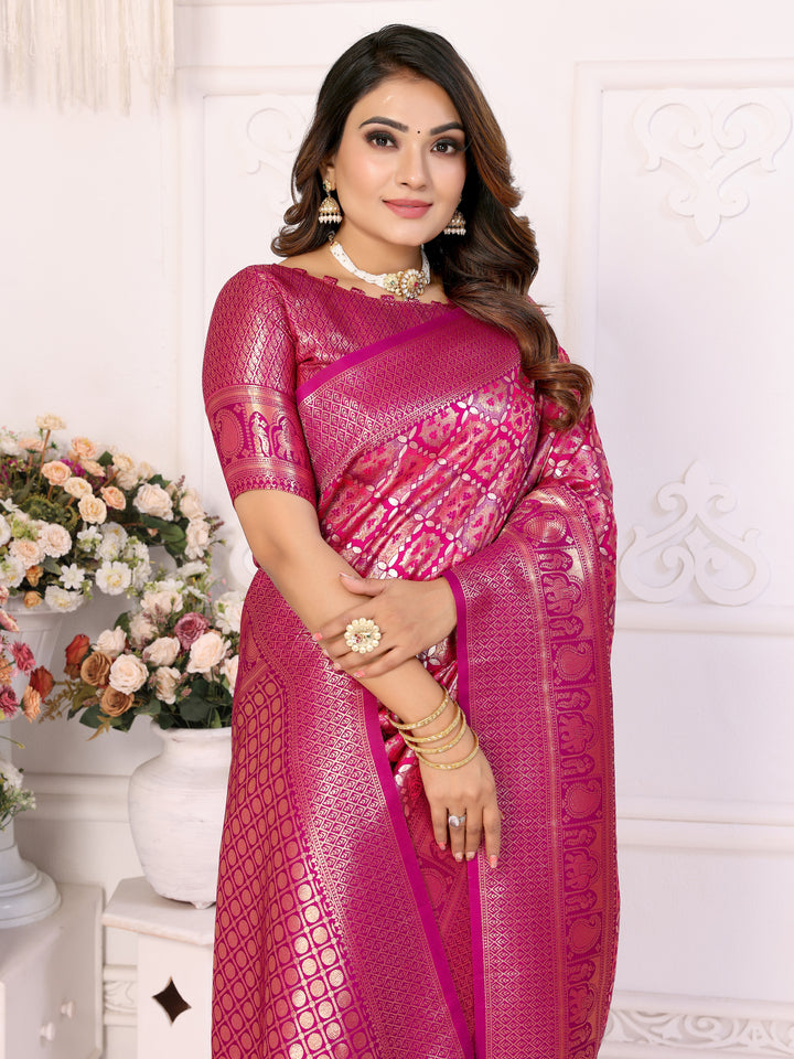 Pink Chaturi-2 Banarasi Chaturi silk saree Jari weaving Border and Weaving rich pallu