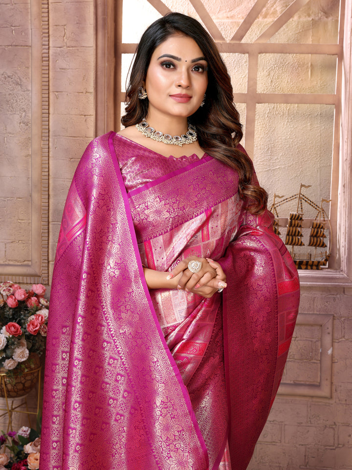 Pink Somya Banarasi Chaturi silk saree ,Jari weaving Border and Weaving rich pallu