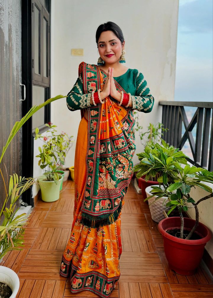 Kaira Orange Yellow Green Embroiderd Panter Patola Saree With Blouse