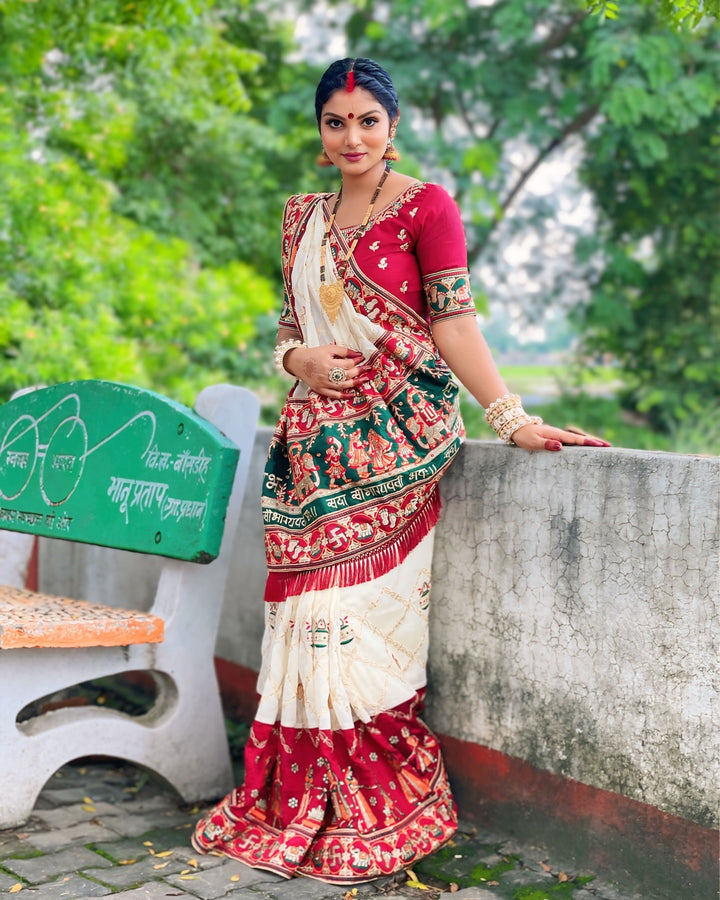 Shubh Laabh Off White Panetar Patola Saree | Wedding | Special Occasion | Puja | Baby Shower