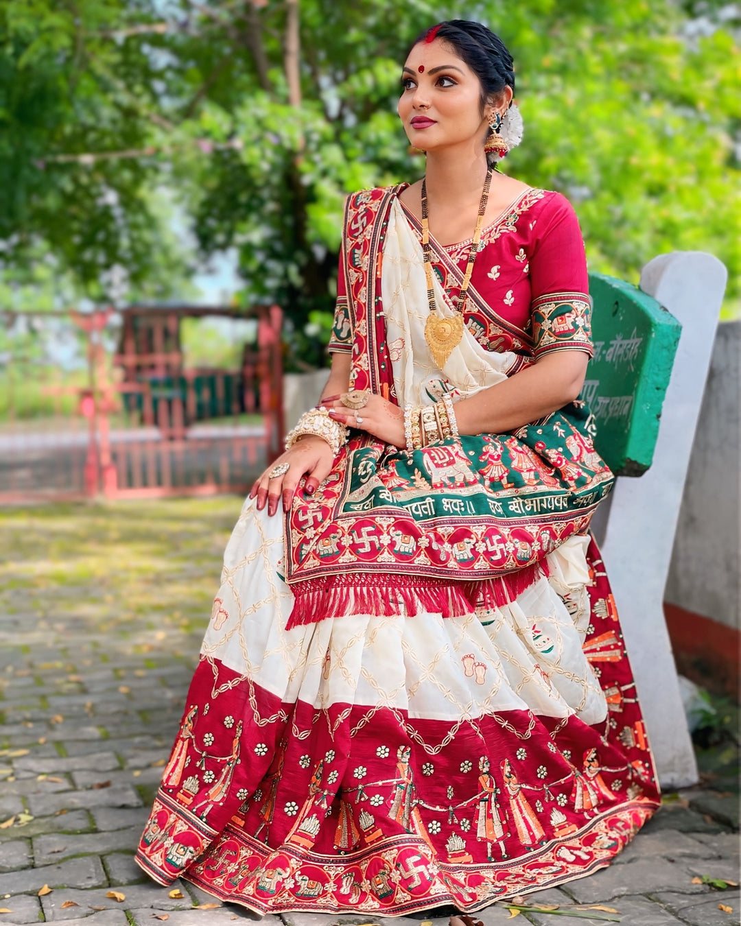 Shubh Laabh Off White Panetar Patola Saree | Wedding | Special Occasion | Puja | Baby Shower