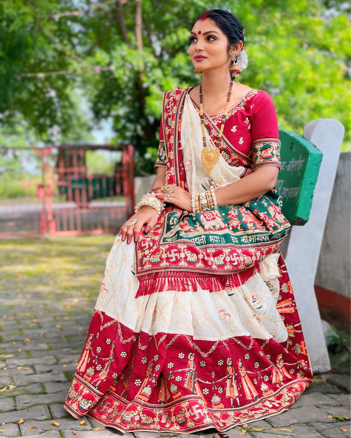 Shubh Laabh Off White Panetar Patola Saree | Wedding | Special Occasion | Puja | Baby Shower