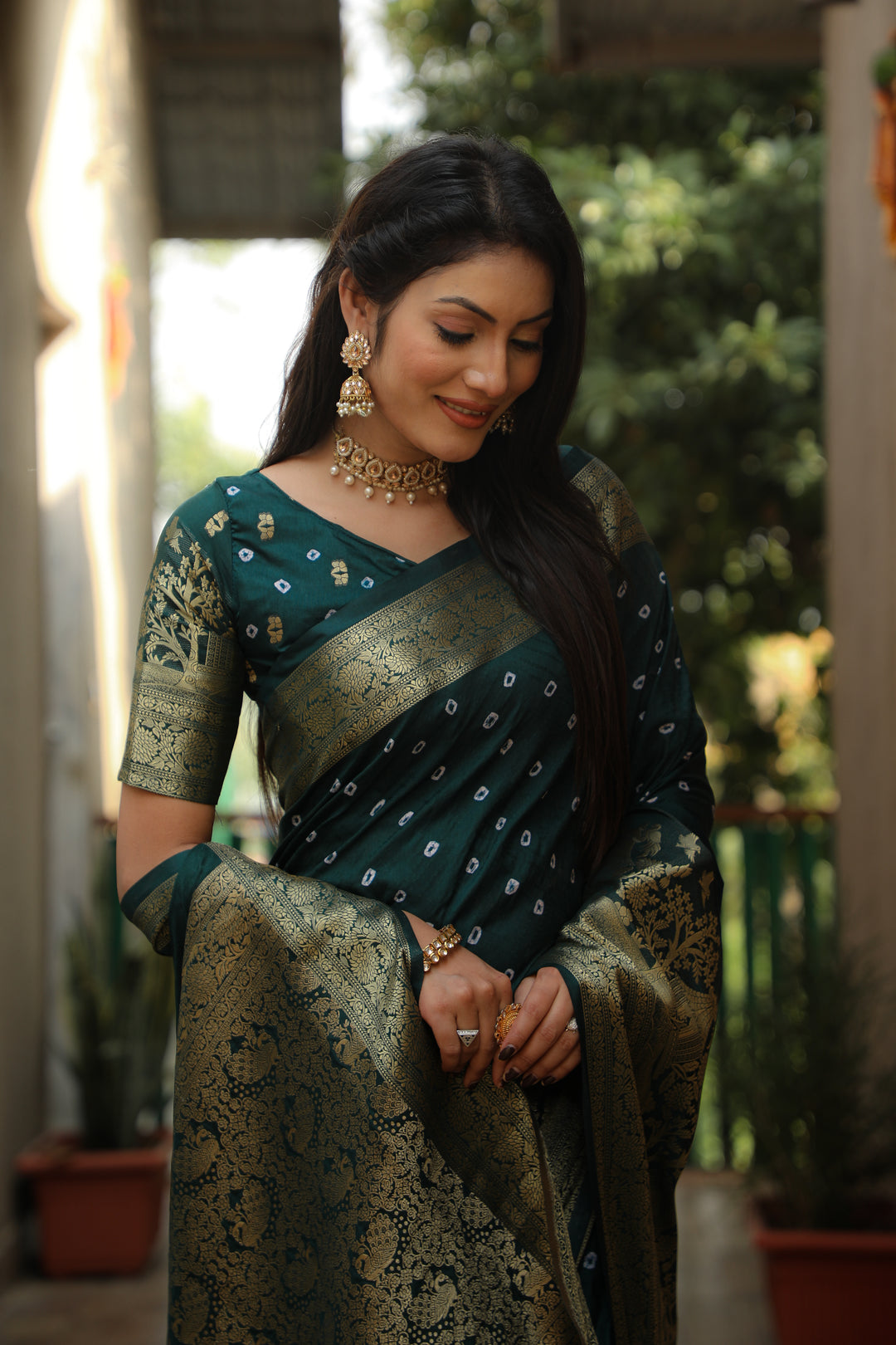 Green Suvarna-3 Bandhej Kanjivaram silk saree And Kanjivaram Border with Zari Weaving Rich Pallu