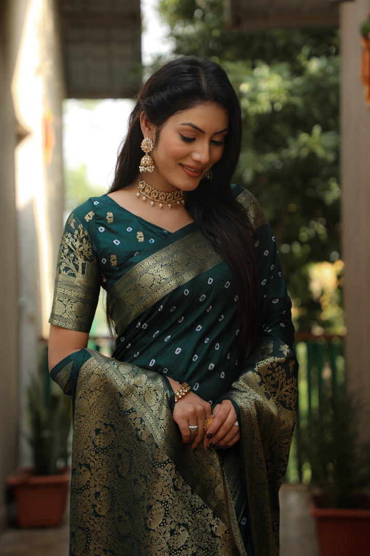 Green Suvarna-3 Bandhej Kanjivaram silk saree And Kanjivaram Border with Zari Weaving Rich Pallu