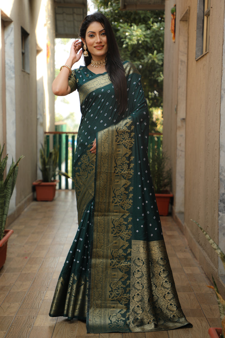Green Suvarna-3 Bandhej Kanjivaram silk saree And Kanjivaram Border with Zari Weaving Rich Pallu
