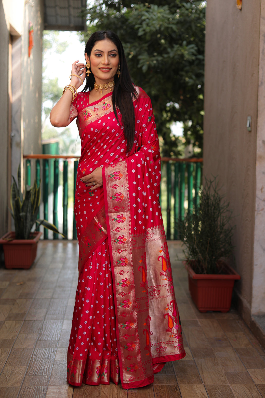 Red Yogeshwari Dola Soft Silk Bandhej Saree With Jari Border & Weaving Paithani Style Rich Pallu
