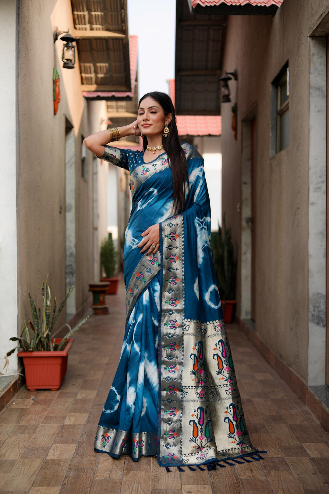 Blue Vatika Sibori Print Paithani Silk Sarees With Gold Zari Paithani Border & Contrast Rich Pallu