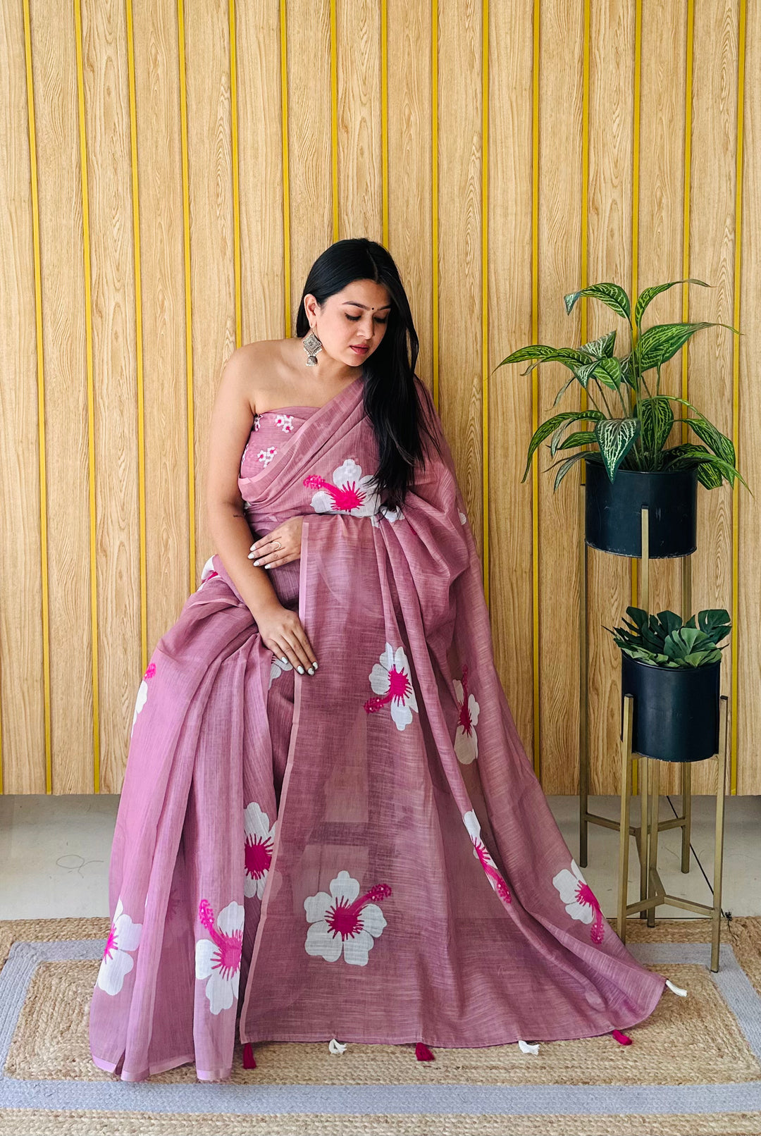 Bridge Champa-2 Soft Linen Cotton Digital Print Sarees With Flower Print & Printed Pallu