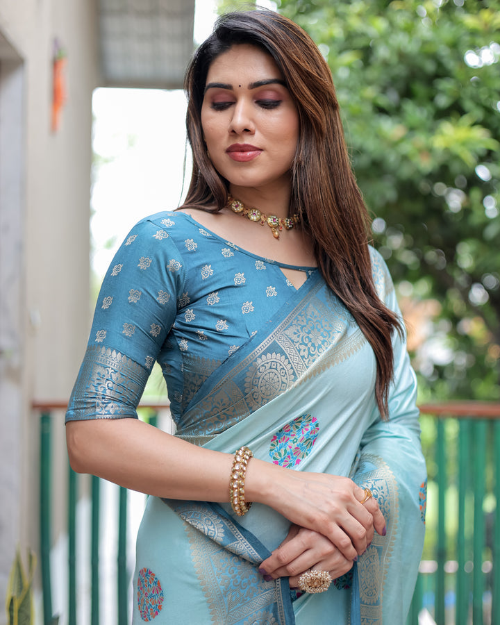 Sky Kamlika Dola Silk With Unique Butta And Contrast Border & Rich Pallu