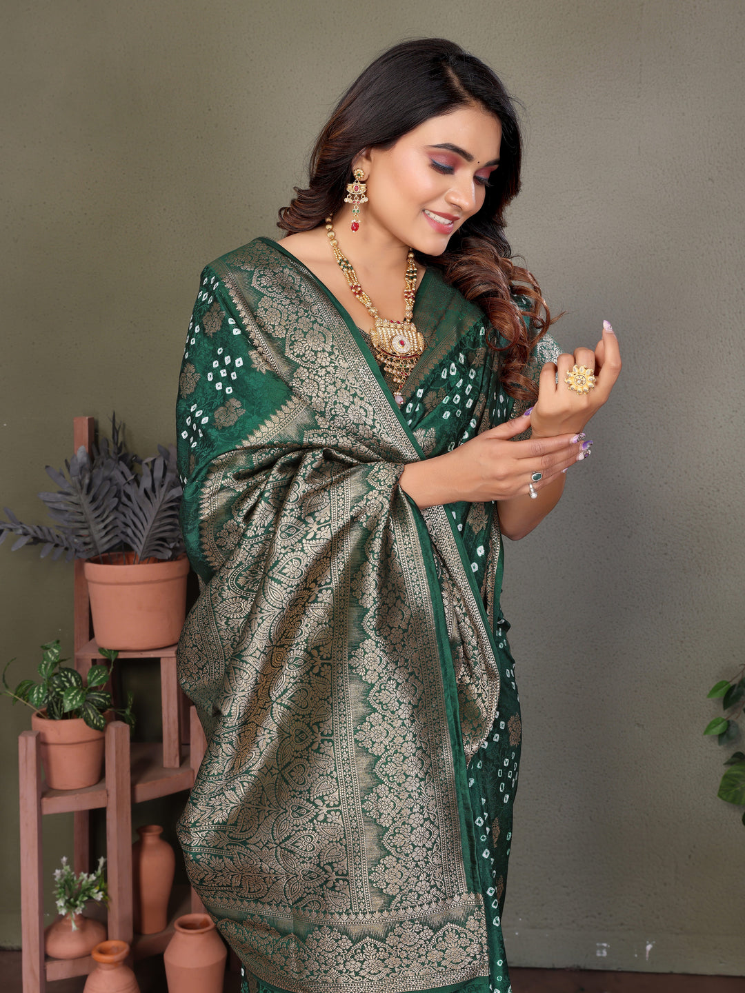 Green Shakuntala Bandhej Silk Saree With Zari Weaving Butta & Zari Rich Pallu With Beautiful Design & Broad Border