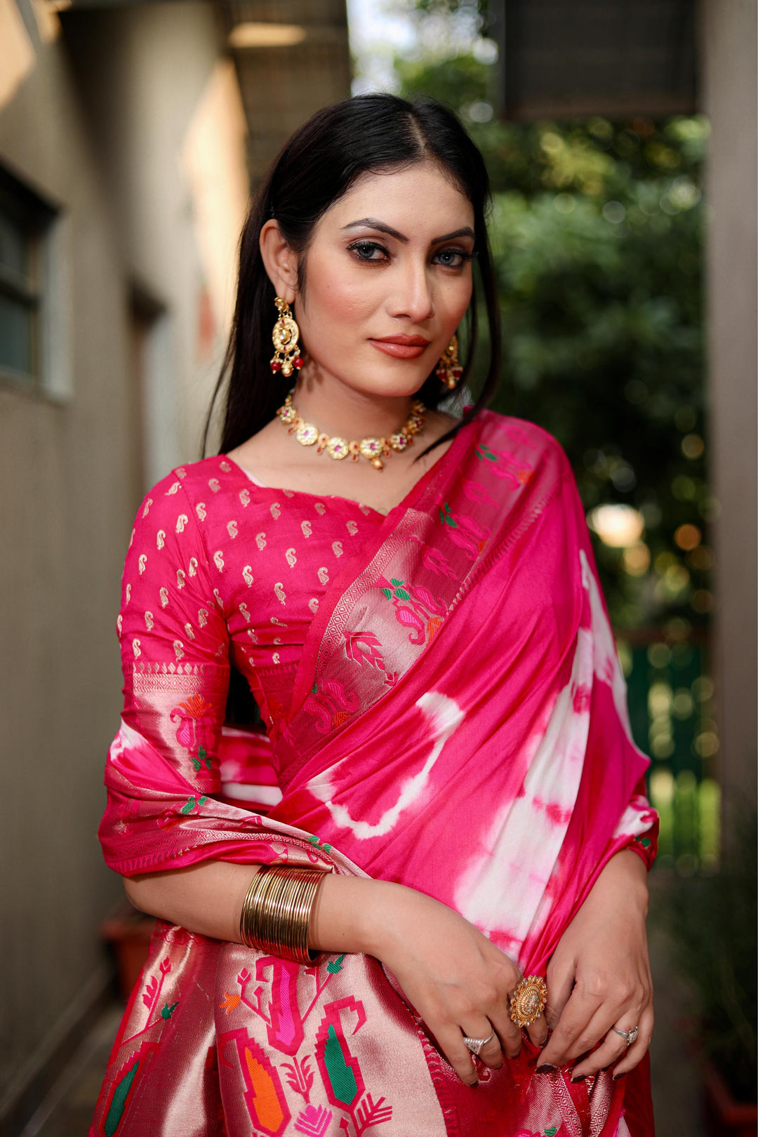 Pink Vatika Sibori Print Paithani Silk Sarees With Gold Zari Paithani Border & Contrast Rich Pallu