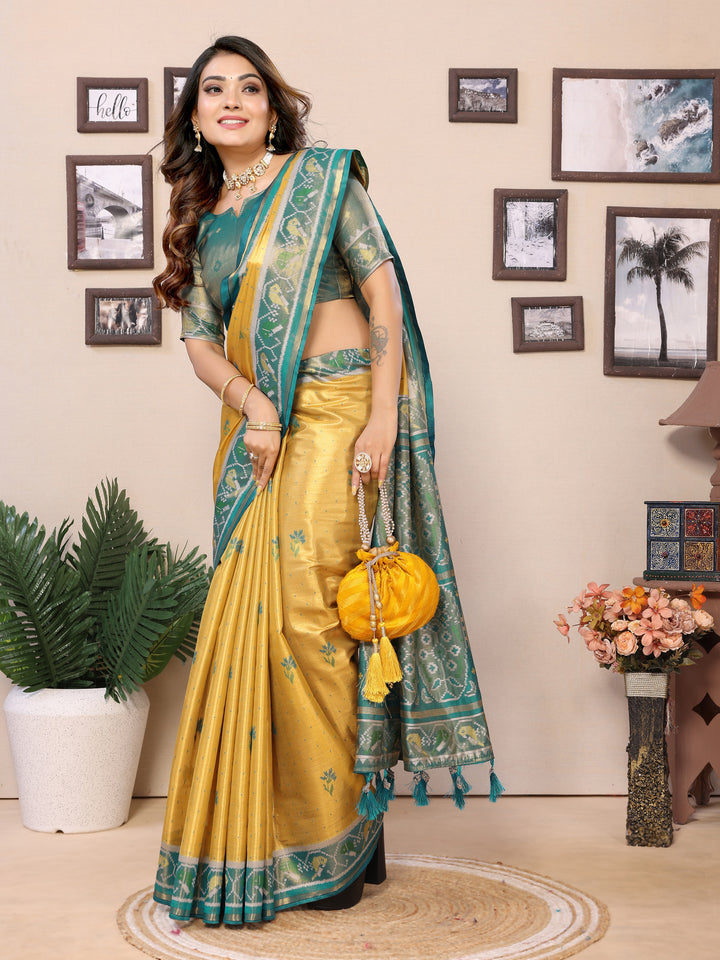 Yellow-Green Surekha Banarasi Silk Saree With Contrast Patola Woven Borders & Pallu