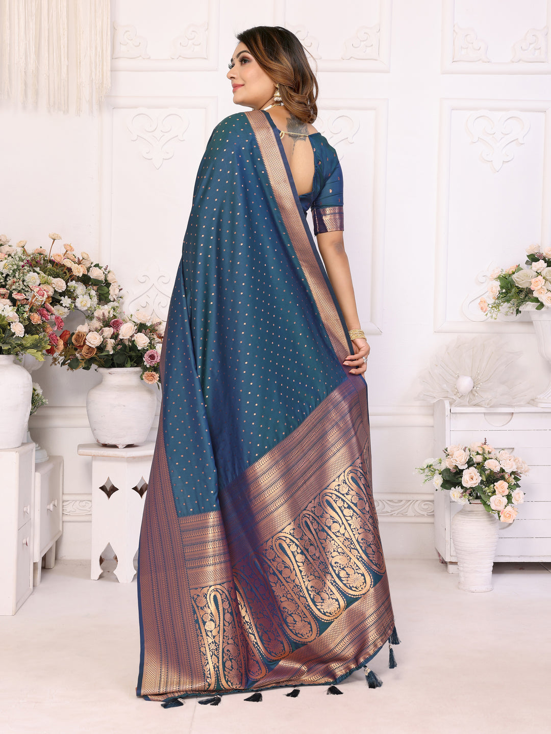 Blue Sudarshana Soft Silk Saree With Weaving Butties & weaving Zari Border And Rich Pallu