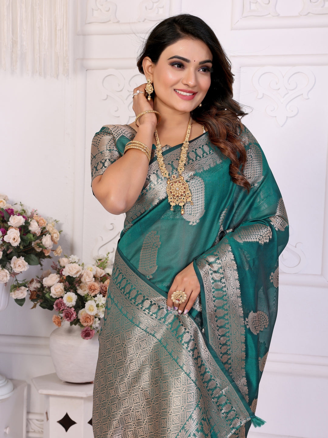 Green Vanshika Soft Organza Silk Banarasi Saree With Unique Butta With Unique Colours
