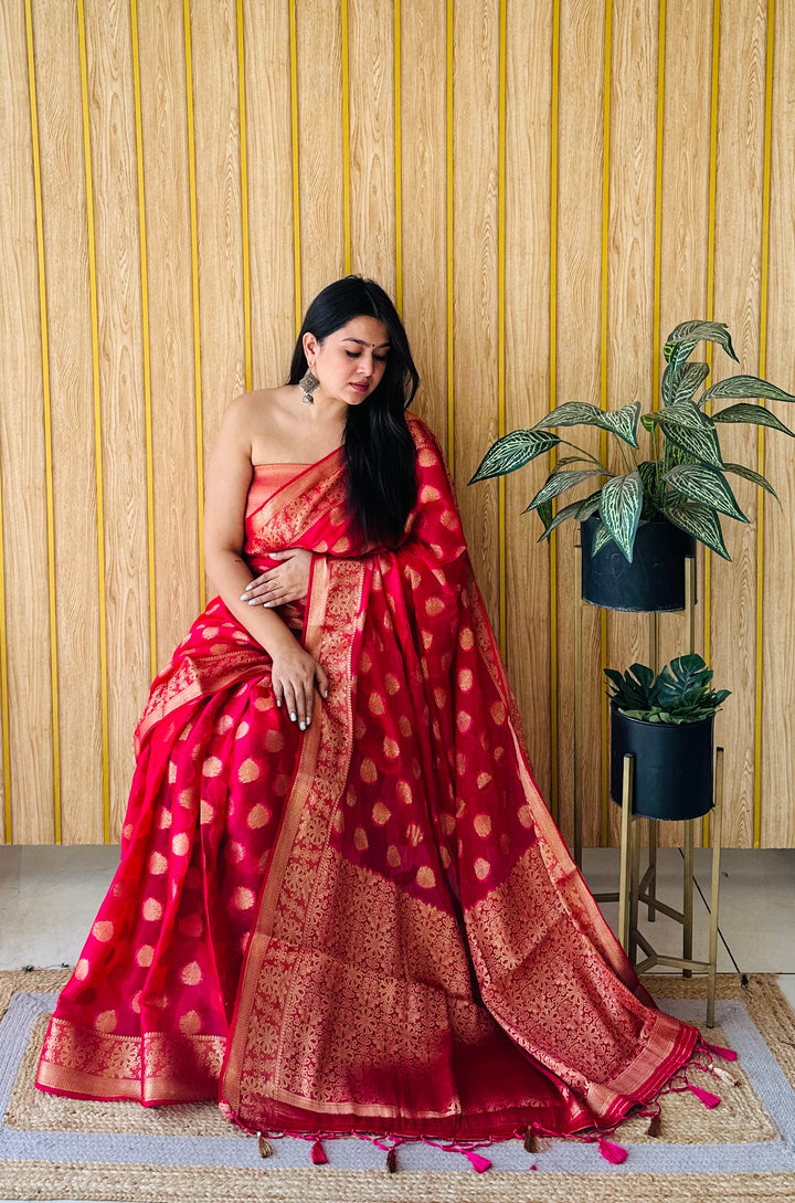 Dark Pink Sitara Soft Gimichu Silk Saree And Jari Weaving Border With Exclusive Jari Rich Pallu