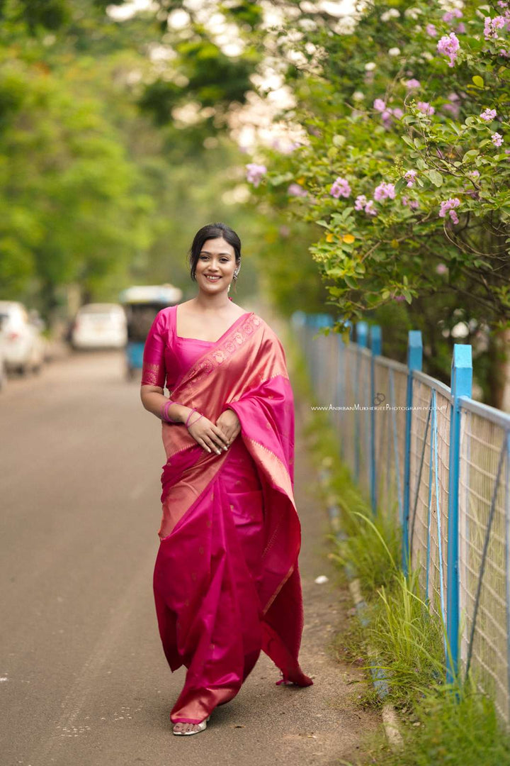Pink Color Polka Print Jacquard Banarasi Saree with Border and Tussel