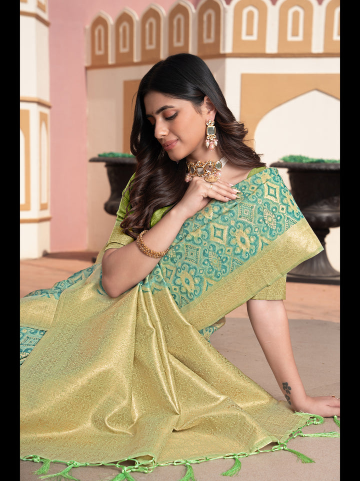Green Color Ikkat Cotton Ikkat Silk Saree with Zari Woven