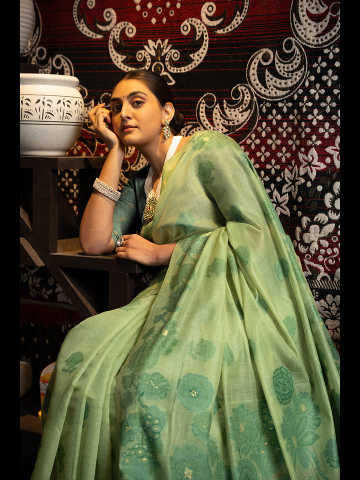 Green Color Jamdani Soft Cotton Saree with unstitched Blouse
