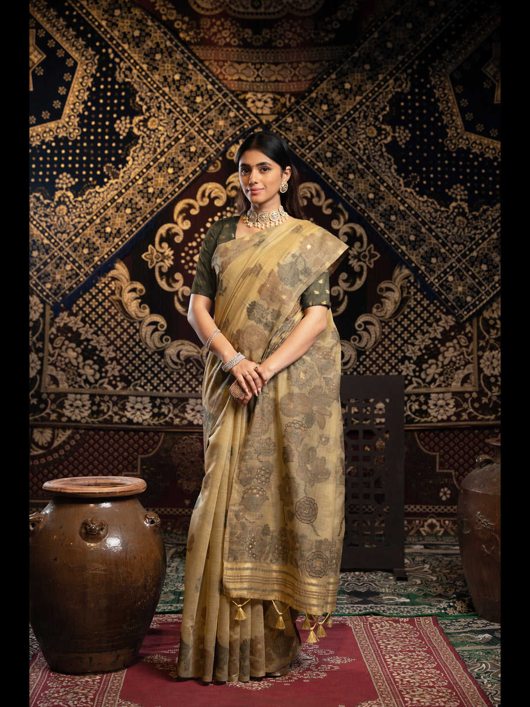 Brown Color Jamdani Soft Cotton Saree with unstitched Blouse