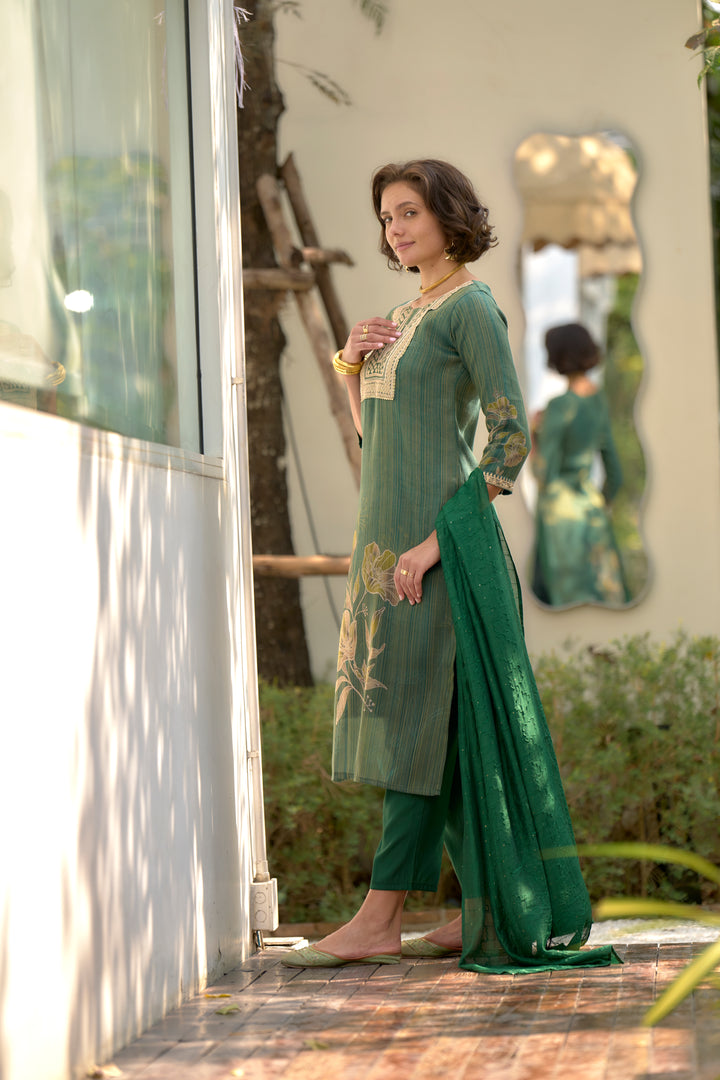 Green Color Tissue with floral print and embroidery Kurti with Pant And Dupatta Sets