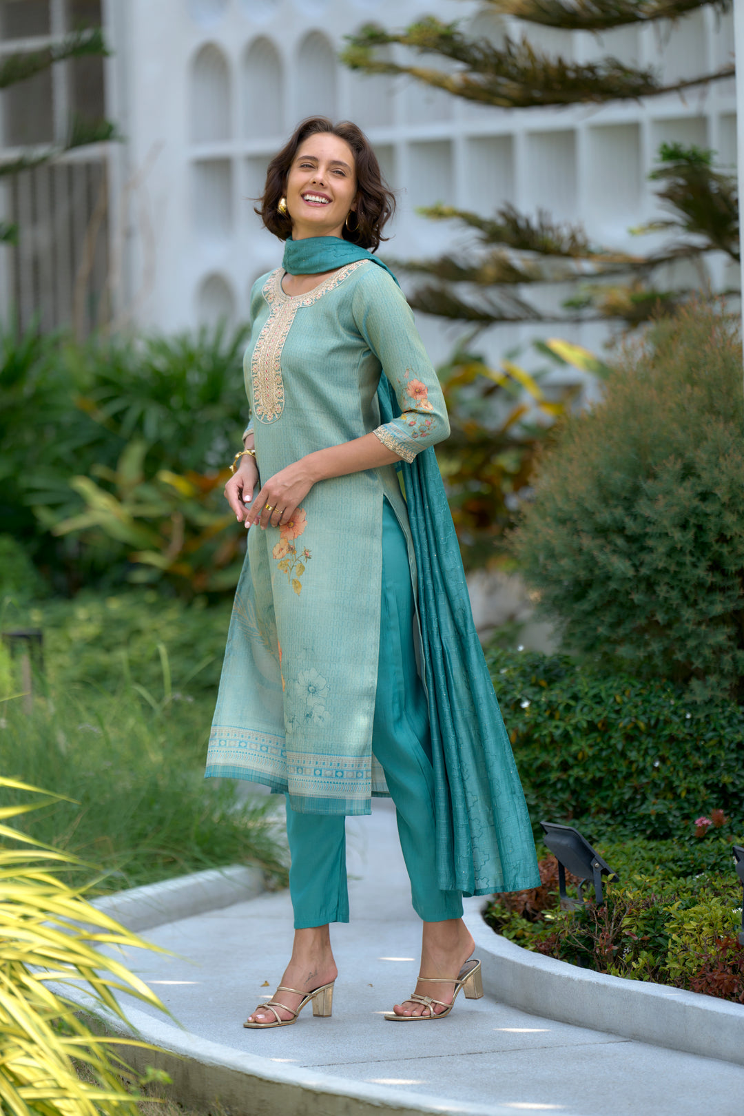 Blue Color Tissue with floral print and embroidery Kurti with Pant And Dupatta Sets