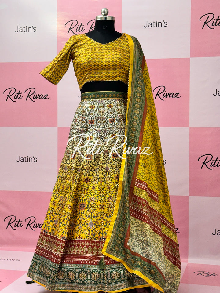 Premium Wedding Lehenga Choli for Women – Embroidered Traditional Indian Outfit for Festive Wear