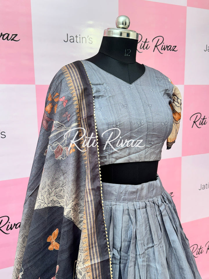 Gray Color Manipuri Silk Kalamkari Contrast Border Bird Print Lehenga Choli