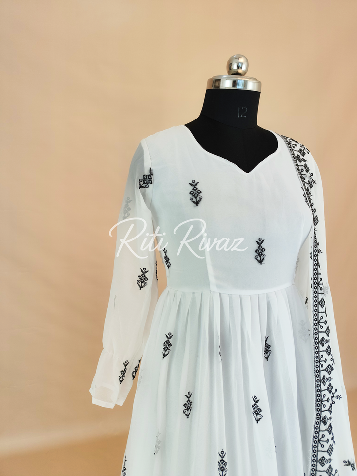 Indian Wear White Georgette Gown With Embroidery Work And Dupatta For Women, Ethnic Wear, Bridesmaid Gift, Formal Occasion Outfit