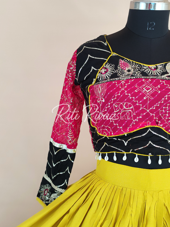 Awesome Yellow Color Riyon Cotton Embroidery Thread and Sequence Work Ready to Wear Lehenga Choli, Garba Choli, Navratri Lehenga, Outfit