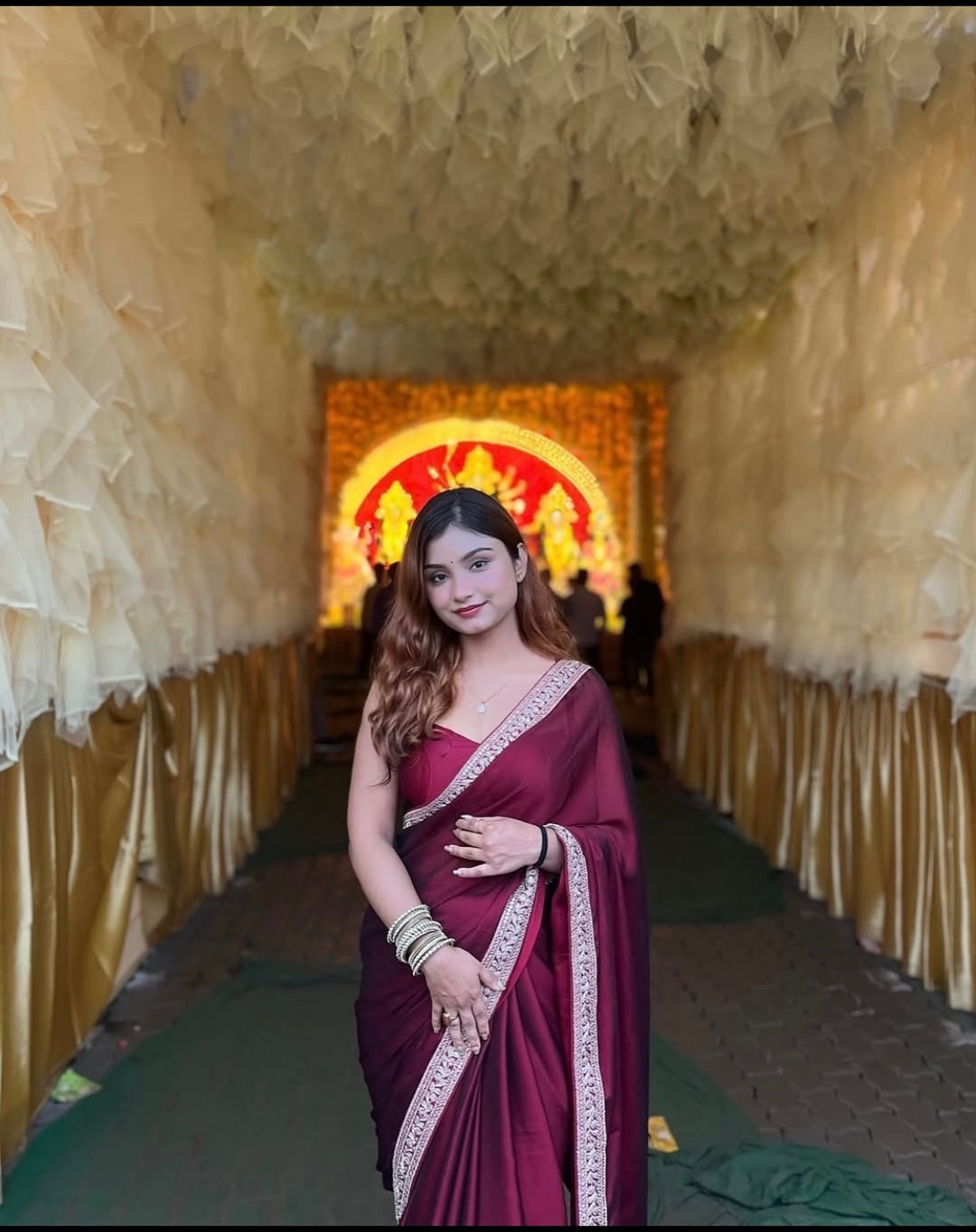 Maroon  Color Soft Chinnon Saree With Beautiful Unstitched Blouse Piece