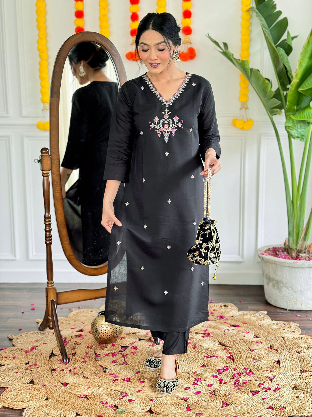 Black Color Viscose Chanderi Embroidered Straight  Kurta with Pant And Dupatta Sets